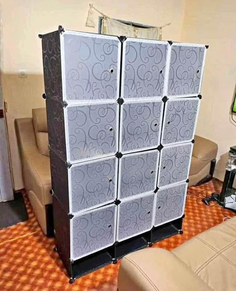 Armoire 12 cubes( 3 Battants ) pliable pour habits ou bureau