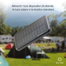 Power bank Solaire 12000mAh avec 4 Câbles intégrés