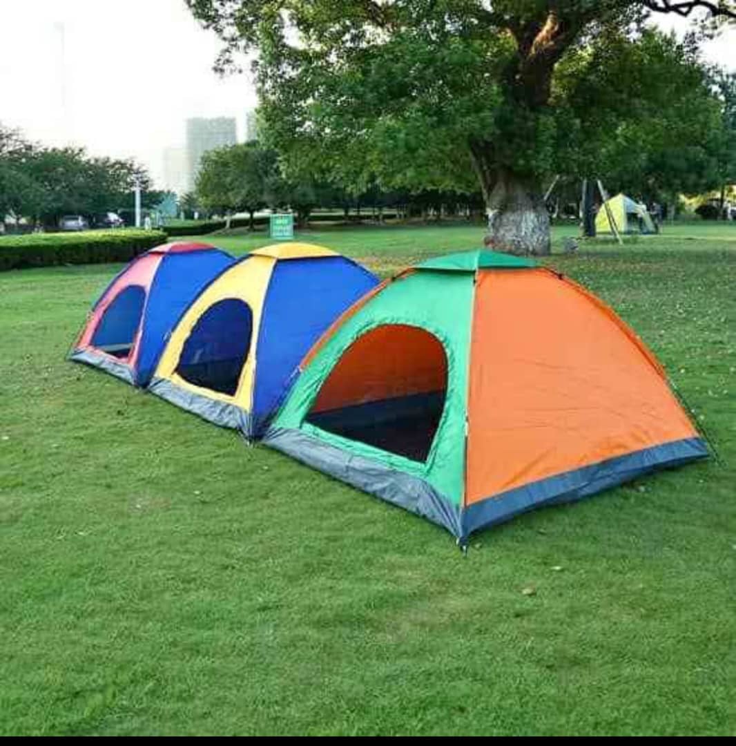 Tente de camping  pour Vodoundays ou plage